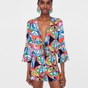 Zara Retro Printed Ruffle Front Tie Sleeve Crop Top NWT
